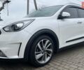 Белый Киа Niro, объемом двигателя 1.58 л и пробегом 93 тыс. км за 19500 $, фото 1 на Automoto.ua