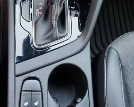 Белый Киа Niro, объемом двигателя 1.58 л и пробегом 132 тыс. км за 15000 $, фото 19 на Automoto.ua