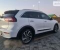 Білий Кіа Niro, об'ємом двигуна 1.6 л та пробігом 158 тис. км за 18400 $, фото 49 на Automoto.ua