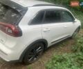 Белый Киа Niro, объемом двигателя 1.58 л и пробегом 118 тыс. км за 15800 $, фото 3 на Automoto.ua