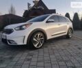 Білий Кіа Niro, об'ємом двигуна 1.6 л та пробігом 158 тис. км за 18400 $, фото 40 на Automoto.ua