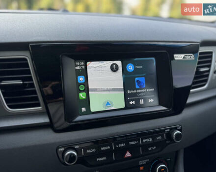 Белый Киа Niro, объемом двигателя 1.6 л и пробегом 160 тыс. км за 15400 $, фото 41 на Automoto.ua