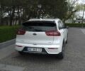 Білий Кіа Niro, об'ємом двигуна 1.58 л та пробігом 86 тис. км за 18500 $, фото 3 на Automoto.ua