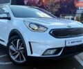 Білий Кіа Niro, об'ємом двигуна 1.58 л та пробігом 96 тис. км за 18990 $, фото 1 на Automoto.ua