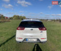 Белый Киа Niro, объемом двигателя 1.58 л и пробегом 69 тыс. км за 14300 $, фото 4 на Automoto.ua