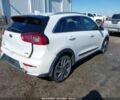 Белый Киа Niro, объемом двигателя 1.6 л и пробегом 100 тыс. км за 10000 $, фото 3 на Automoto.ua