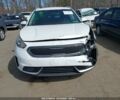 Белый Киа Niro, объемом двигателя 1.6 л и пробегом 166 тыс. км за 9900 $, фото 1 на Automoto.ua
