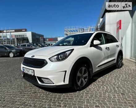 Білий Кіа Niro, об'ємом двигуна 1.58 л та пробігом 149 тис. км за 16500 $, фото 14 на Automoto.ua