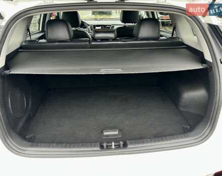 Белый Киа Niro, объемом двигателя 0 л и пробегом 137 тыс. км за 17999 $, фото 35 на Automoto.ua