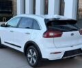 Білий Кіа Niro, об'ємом двигуна 1.6 л та пробігом 101 тис. км за 9000 $, фото 3 на Automoto.ua