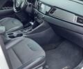 Білий Кіа Niro, об'ємом двигуна 1.58 л та пробігом 182 тис. км за 19200 $, фото 18 на Automoto.ua