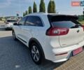 Білий Кіа Niro, об'ємом двигуна 1.58 л та пробігом 165 тис. км за 13500 $, фото 10 на Automoto.ua