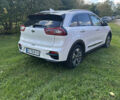 Білий Кіа Niro, об'ємом двигуна 0 л та пробігом 144 тис. км за 17300 $, фото 3 на Automoto.ua