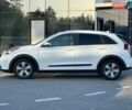 Белый Киа Niro, объемом двигателя 1.58 л и пробегом 164 тыс. км за 15500 $, фото 3 на Automoto.ua