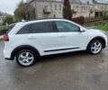 Білий Кіа Niro, об'ємом двигуна 1.58 л та пробігом 182 тис. км за 19200 $, фото 5 на Automoto.ua
