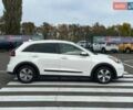 Білий Кіа Niro, об'ємом двигуна 1.58 л та пробігом 134 тис. км за 15999 $, фото 3 на Automoto.ua