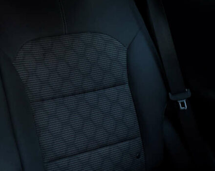 Белый Киа Niro, объемом двигателя 1.58 л и пробегом 325 тыс. км за 11200 $, фото 15 на Automoto.ua