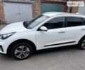 Білий Кіа Niro, об'ємом двигуна 0 л та пробігом 211 тис. км за 16400 $, фото 20 на Automoto.ua