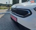 Білий Кіа Niro, об'ємом двигуна 1.58 л та пробігом 165 тис. км за 13500 $, фото 8 на Automoto.ua
