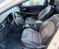 Білий Кіа Niro, об'ємом двигуна 1.6 л та пробігом 101 тис. км за 9000 $, фото 7 на Automoto.ua