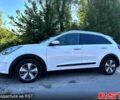 Білий Кіа Niro, об'ємом двигуна 1.6 л та пробігом 128 тис. км за 17500 $, фото 1 на Automoto.ua