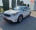 Білий Кіа Niro, об'ємом двигуна 1.58 л та пробігом 165 тис. км за 13500 $, фото 1 на Automoto.ua
