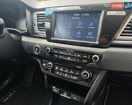 Белый Киа Niro, объемом двигателя 0 л и пробегом 162 тыс. км за 17300 $, фото 34 на Automoto.ua