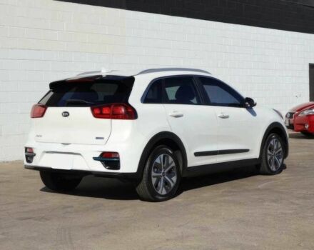 Білий Кіа Niro, об'ємом двигуна 0 л та пробігом 46 тис. км за 14150 $, фото 5 на Automoto.ua