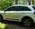 Белый Киа Niro, объемом двигателя 1.58 л и пробегом 27 тыс. км за 18750 $, фото 1 на Automoto.ua