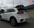 Белый Киа Niro, объемом двигателя 0 л и пробегом 100 тыс. км за 18999 $, фото 7 на Automoto.ua