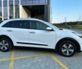 Белый Киа Niro, объемом двигателя 0 л и пробегом 91 тыс. км за 11300 $, фото 3 на Automoto.ua