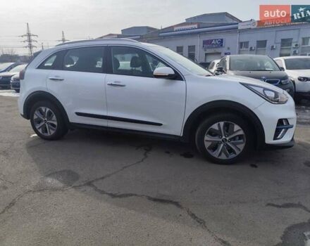 Белый Киа Niro, объемом двигателя 0 л и пробегом 105 тыс. км за 17555 $, фото 11 на Automoto.ua