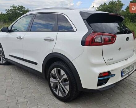 Белый Киа Niro, объемом двигателя 0 л и пробегом 162 тыс. км за 17300 $, фото 14 на Automoto.ua