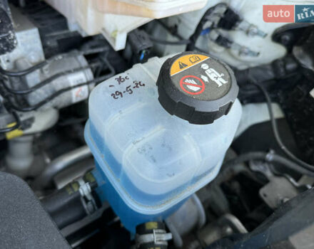 Белый Киа Niro, объемом двигателя 0 л и пробегом 147 тыс. км за 18500 $, фото 18 на Automoto.ua