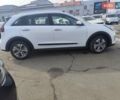 Белый Киа Niro, объемом двигателя 0 л и пробегом 105 тыс. км за 17555 $, фото 10 на Automoto.ua