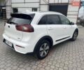 Белый Киа Niro, объемом двигателя 1.58 л и пробегом 125 тыс. км за 16000 $, фото 4 на Automoto.ua