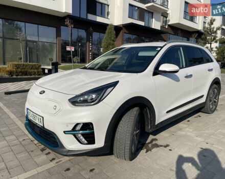 Белый Киа Niro, объемом двигателя 0 л и пробегом 143 тыс. км за 16900 $, фото 10 на Automoto.ua