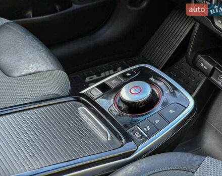 Білий Кіа Niro, об'ємом двигуна 0 л та пробігом 204 тис. км за 17800 $, фото 114 на Automoto.ua