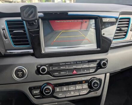 Белый Киа Niro, объемом двигателя 0 л и пробегом 39 тыс. км за 8700 $, фото 9 на Automoto.ua