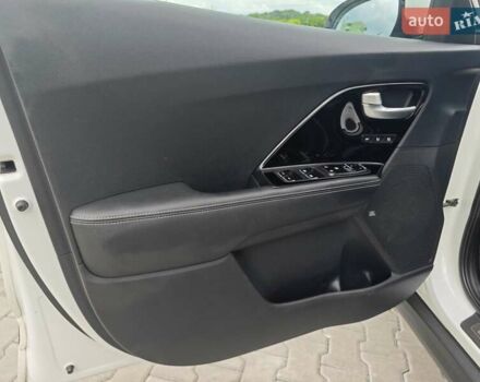 Белый Киа Niro, объемом двигателя 0 л и пробегом 162 тыс. км за 17300 $, фото 46 на Automoto.ua
