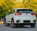 Белый Киа Niro, объемом двигателя 0 л и пробегом 92 тыс. км за 14900 $, фото 7 на Automoto.ua