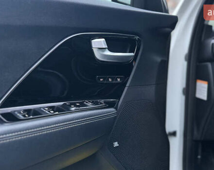 Білий Кіа Niro, об'ємом двигуна 0 л та пробігом 124 тис. км за 16999 $, фото 43 на Automoto.ua
