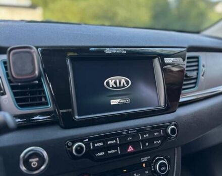 Белый Киа Niro, объемом двигателя 0 л и пробегом 145 тыс. км за 19700 $, фото 47 на Automoto.ua