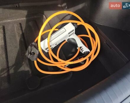 Белый Киа Niro, объемом двигателя 0 л и пробегом 105 тыс. км за 17555 $, фото 50 на Automoto.ua