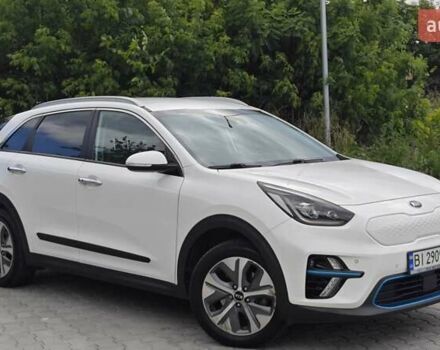 Белый Киа Niro, объемом двигателя 0 л и пробегом 162 тыс. км за 17300 $, фото 9 на Automoto.ua