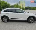 Белый Киа Niro, объемом двигателя 0 л и пробегом 162 тыс. км за 17300 $, фото 24 на Automoto.ua