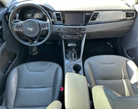 Білий Кіа Niro, об'ємом двигуна 1.6 л та пробігом 34 тис. км за 9700 $, фото 9 на Automoto.ua