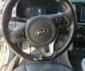 Белый Киа Niro, объемом двигателя 0 л и пробегом 199 тыс. км за 20000 $, фото 48 на Automoto.ua