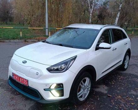 Білий Кіа Niro, об'ємом двигуна 0 л та пробігом 210 тис. км за 17600 $, фото 24 на Automoto.ua
