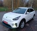 Білий Кіа Niro, об'ємом двигуна 0 л та пробігом 210 тис. км за 17600 $, фото 24 на Automoto.ua